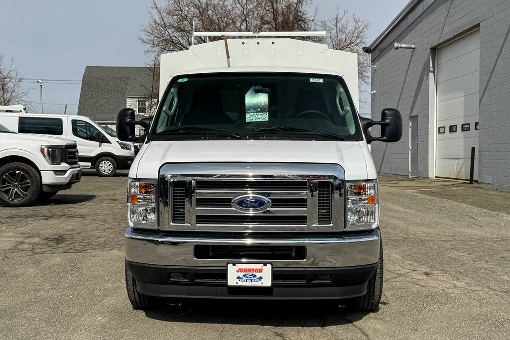 New 2025 Ford E-350 and Econoline 350 Super Duty w/ Power Equipment Group RWD image 8