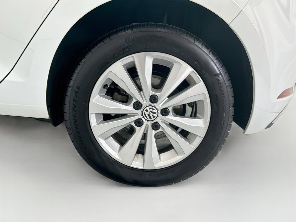 Used 2020 Volkswagen Golf 4-Door FWD image 29