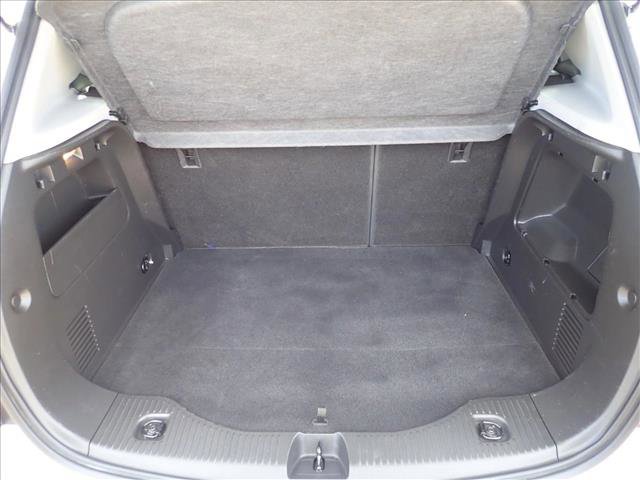 Used 2022 Chevrolet Trax LT w/ Driver Confidence Package image 8