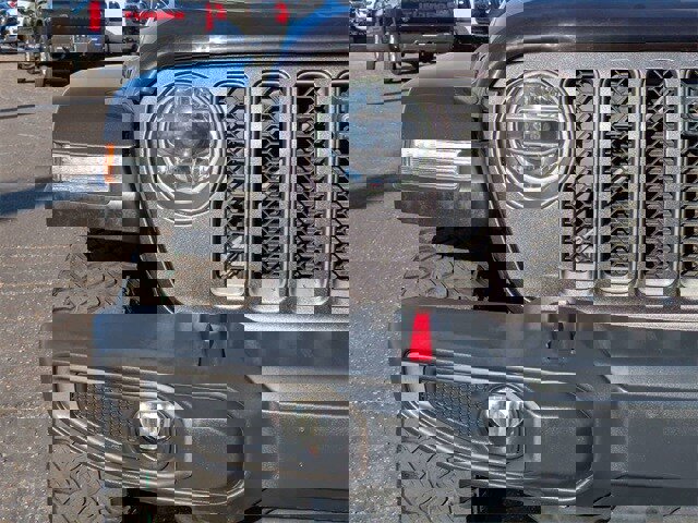 Used 2020 Jeep Gladiator Rubicon image 10