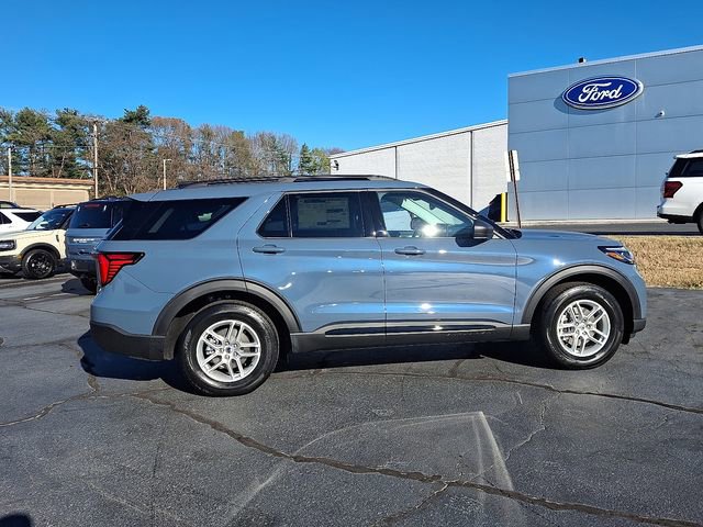 New 2026 Ford Explorer Active image 8