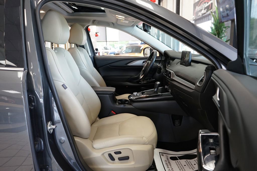 Used 2020 MAZDA CX-9 Touring w/ Touring Premium Package AWD/4WD image 43