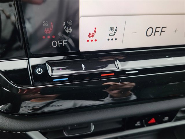 New 2026 Volkswagen Atlas Cross Sport SEL Premium R-Line image 14