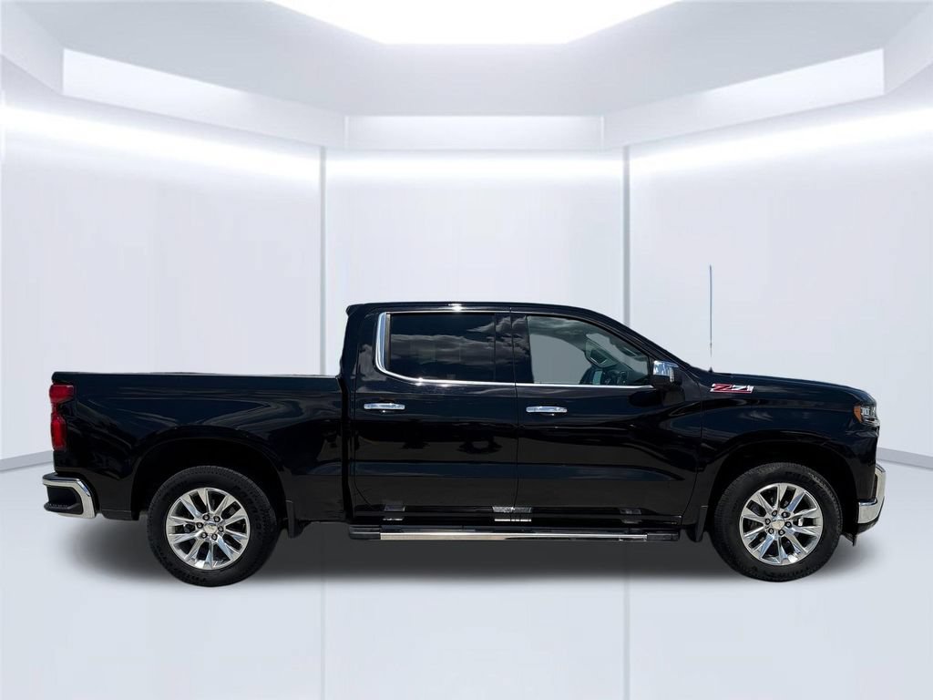 Used 2020 Chevrolet Silverado 1500 LTZ w/ LTZ Premium Package AWD/4WD image 6