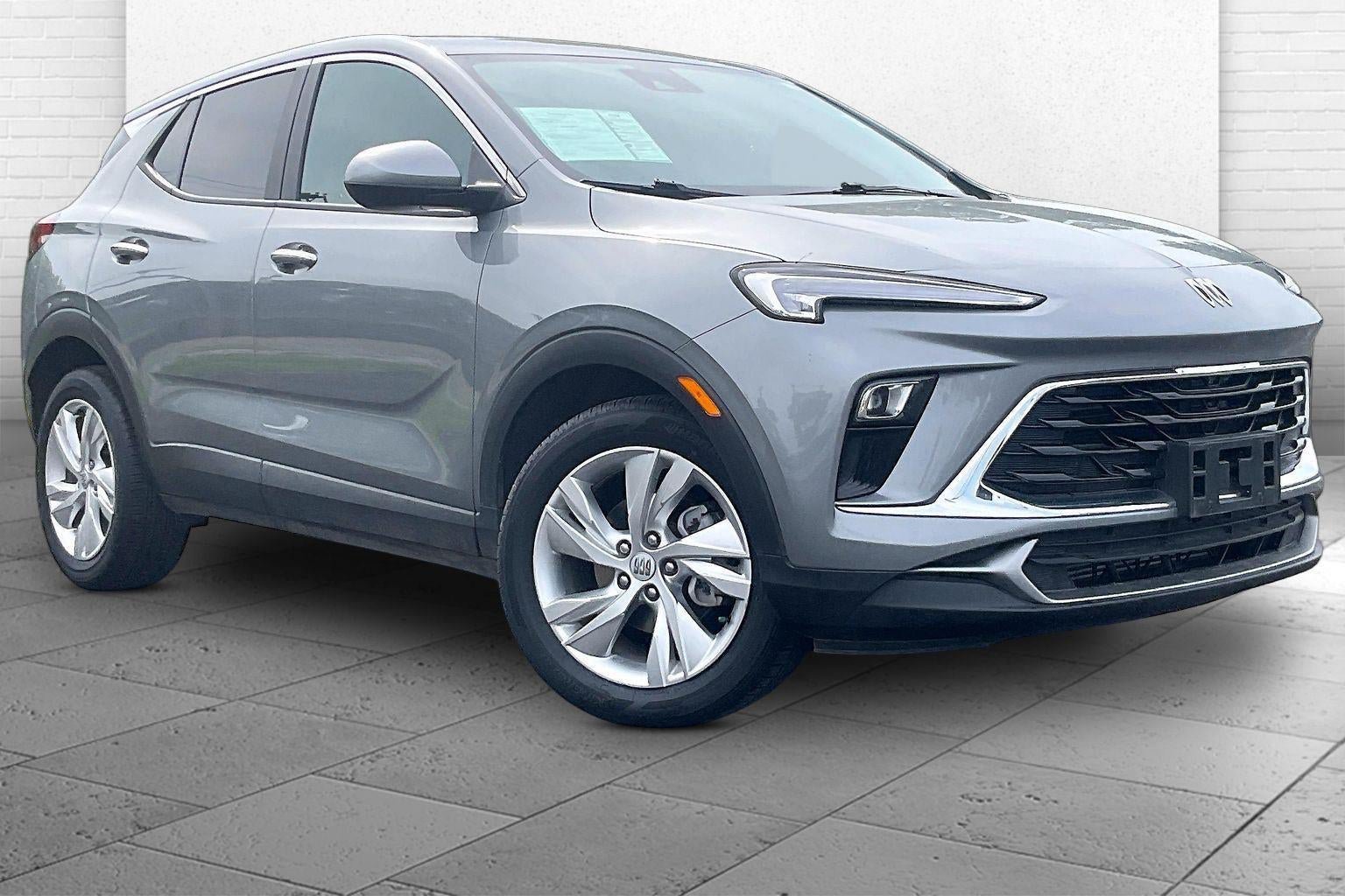 Used 2025 Buick Encore GX Preferred FWD image 1