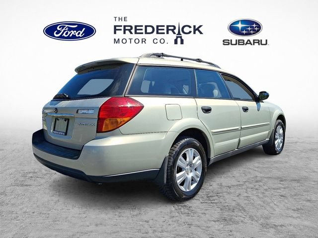 Used 2005 Subaru Outback 2.5i AWD/4WD image 4