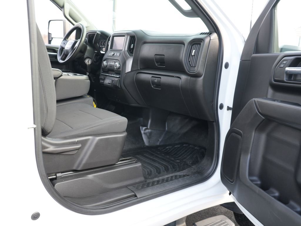 Used 2022 GMC Sierra 3500 Pro w/ Convenience Package image 14