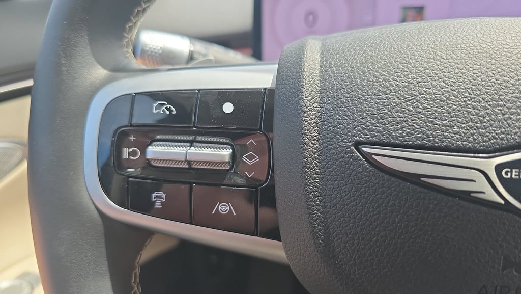 New 2026 Genesis GV70 2.5T AWD/4WD image 27