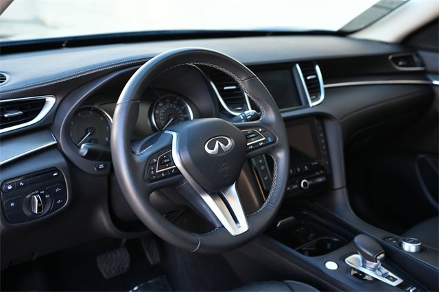 Used 2022 INFINITI QX50 Luxe image 21