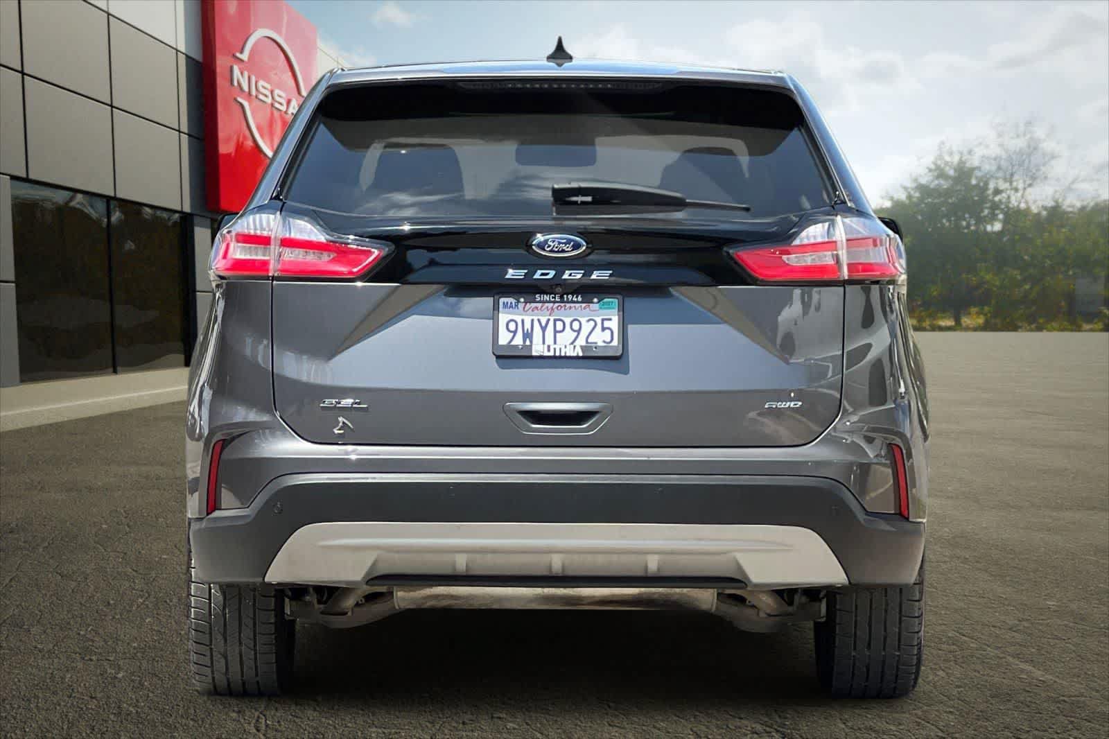 Used 2022 Ford Edge SEL w/ Convenience Package AWD/4WD image 8