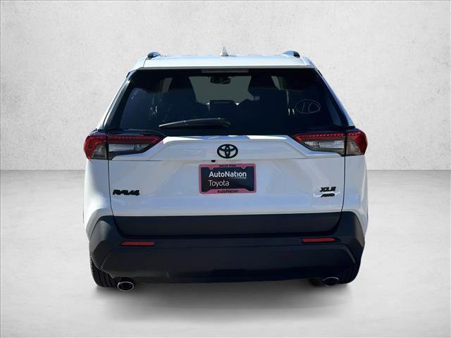 Used 2025 Toyota RAV4 XLE w/ Convenience Package image 6