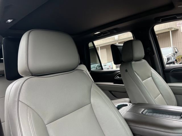 Used 2021 GMC Yukon SLT w/ SLT Luxury Plus Package image 36