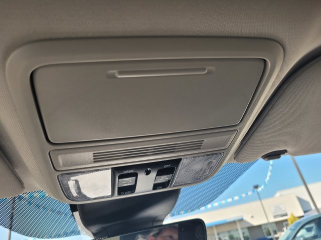 Used 2025 Honda Odyssey EX-L image 23