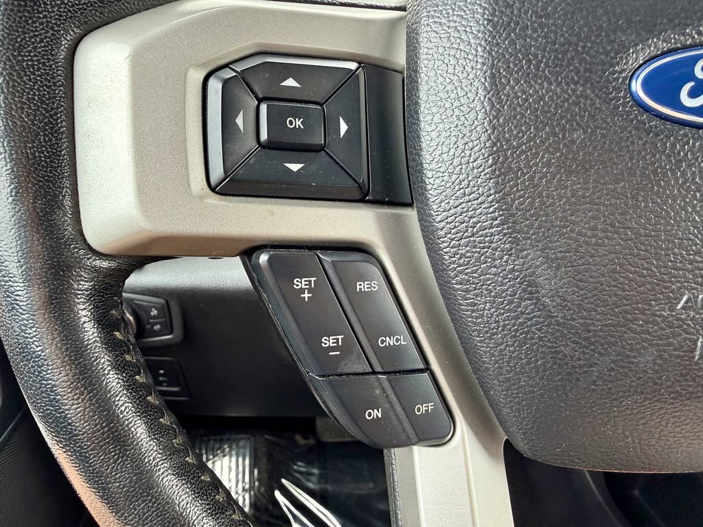 Certified 2018 Ford F150 Lariat w/ Equipment Group 502A Luxury AWD/4WD image 25