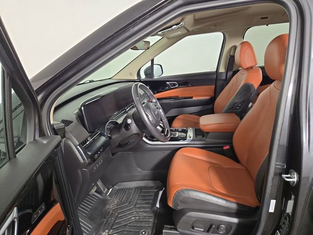 Used 2024 Kia Carnival SX Prestige image 12