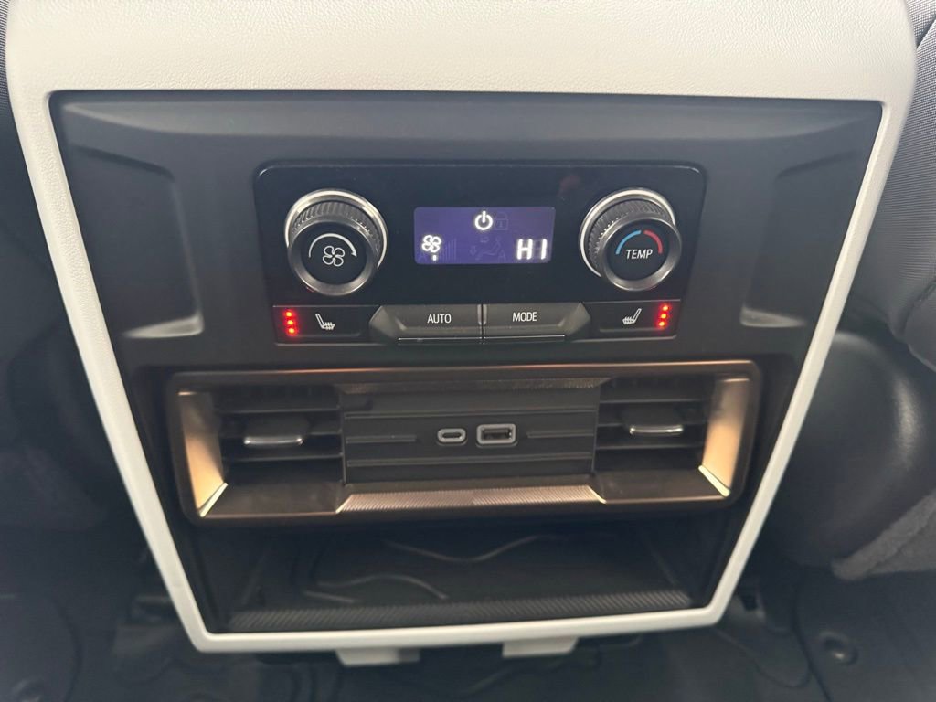 Used 2024 GMC Hummer EV 2X image 15