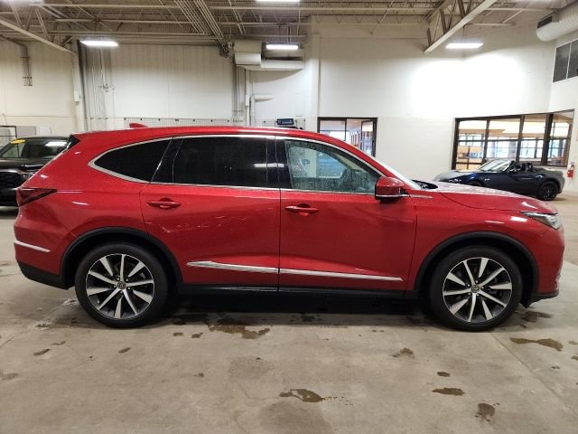 Used 2025 Acura MDX SH-AWD w/ Technology Package image 2