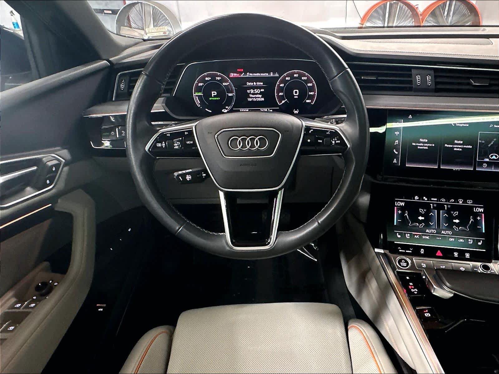 Used 2024 Audi Q8 e-tron Premium Plus AWD/4WD image 9