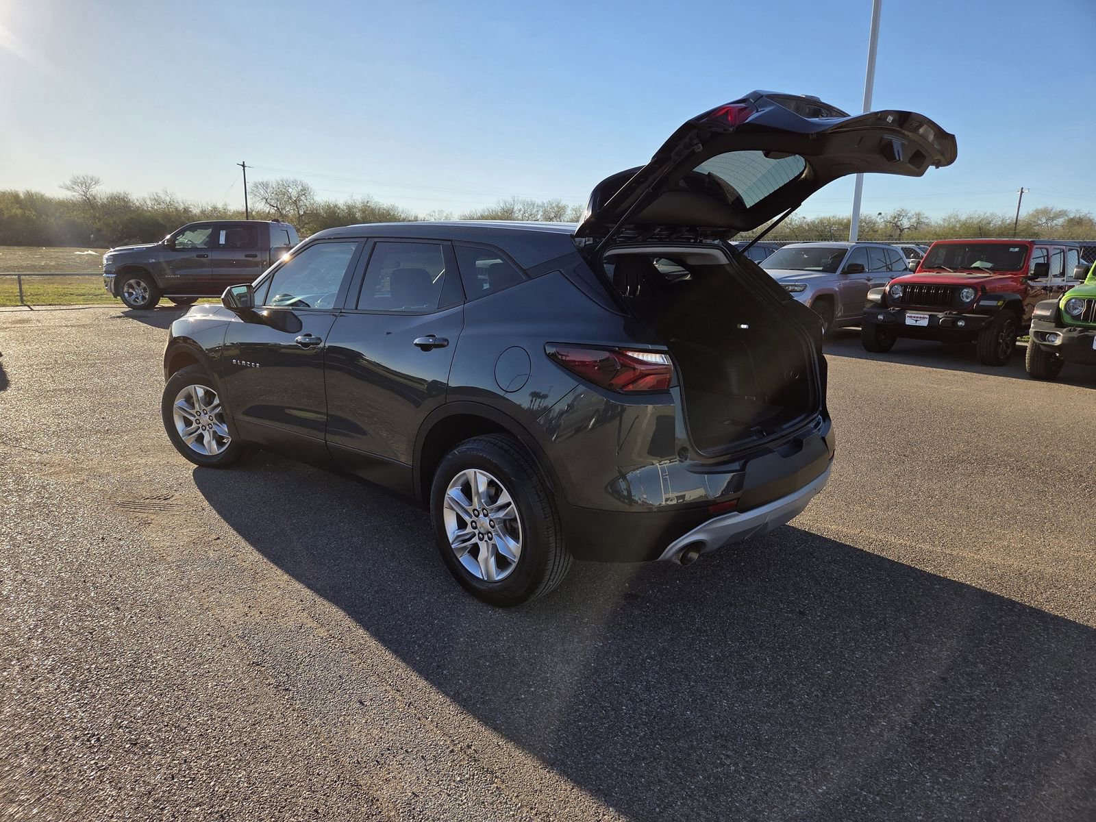 Used 2020 Chevrolet Blazer LT w/ LPO, Floor Liner Package AWD/4WD image 24