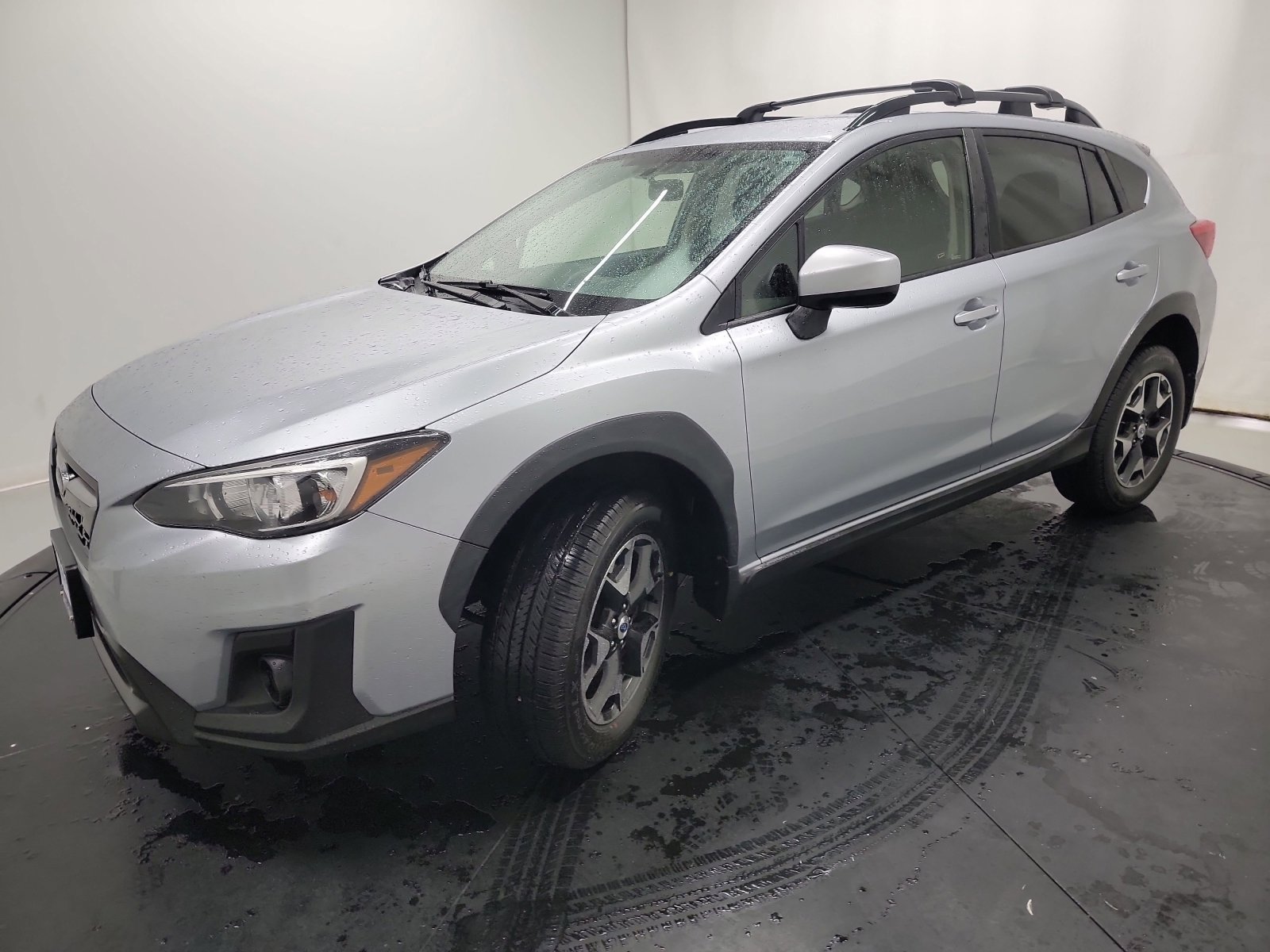 Used 2018 Subaru Crosstrek 2.0i Premium w/ Eyesight System image 3
