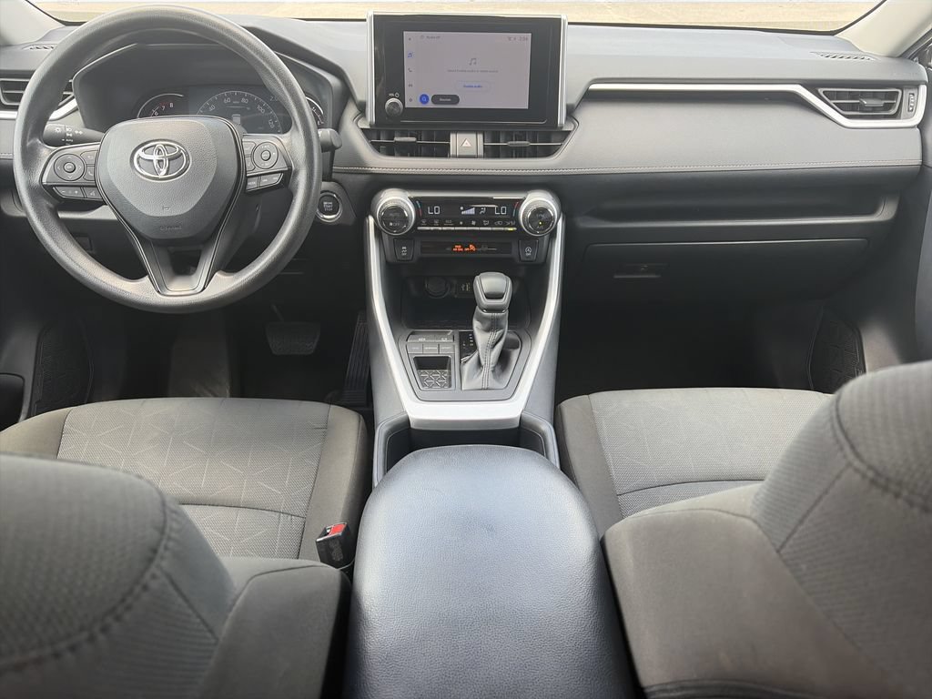 Used 2025 Toyota RAV4 XLE FWD image 13