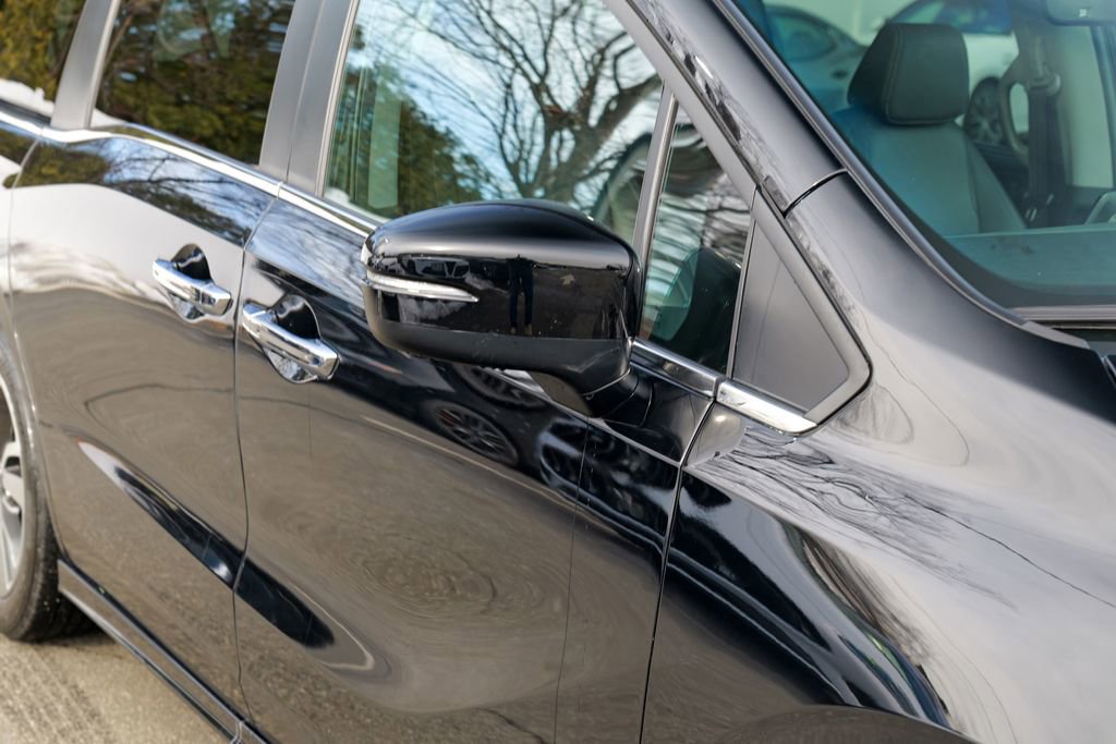 Used 2023 Honda Odyssey Touring image 11