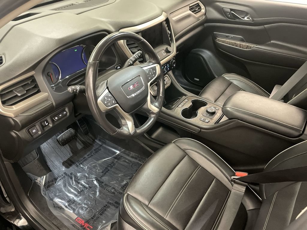 Used 2021 GMC Acadia Denali w/ GMC Pro Grade Package AWD/4WD image 4