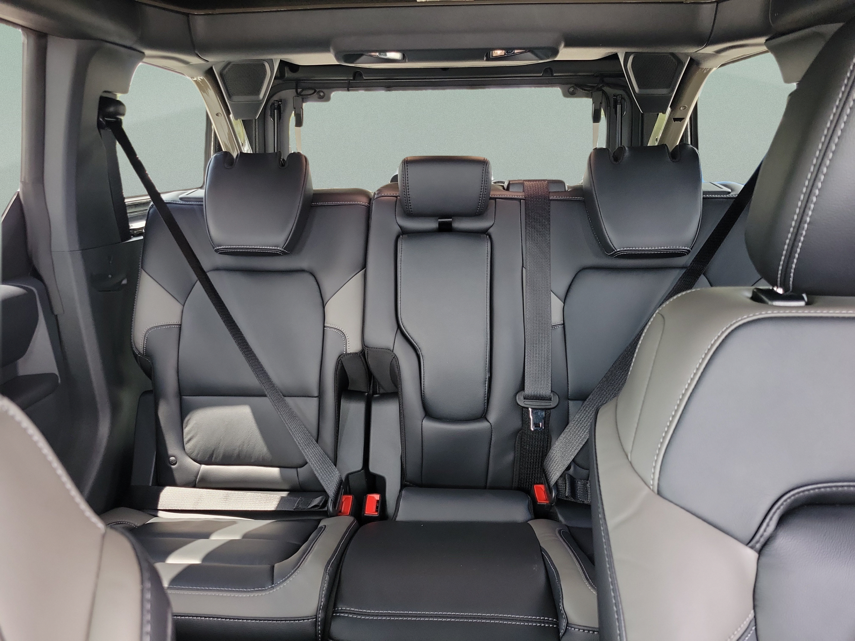 New 2026 Ford Bronco Outer Banks AWD/4WD image 9