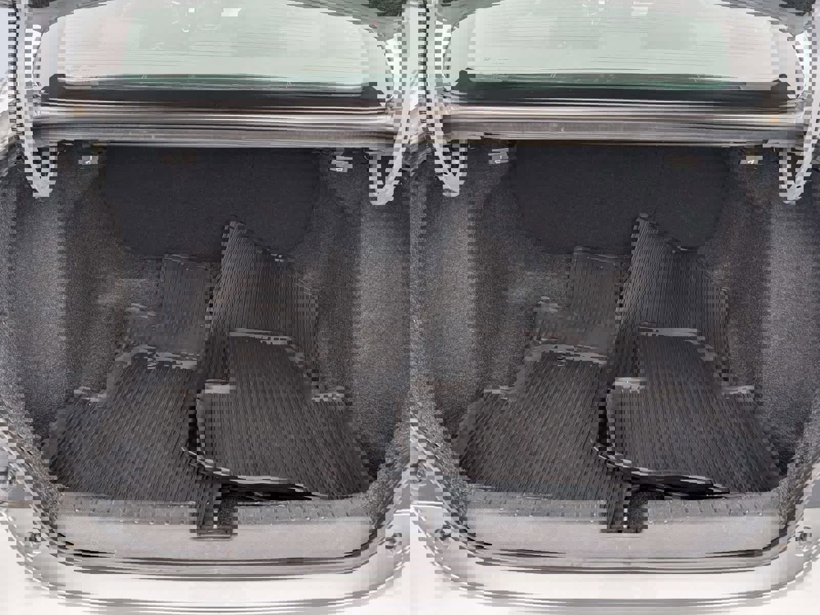 Used 2016 Honda Civic Touring image 11