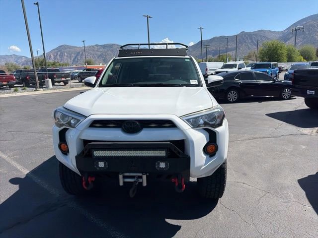 Used 2016 Toyota 4Runner SR5 AWD/4WD image 5