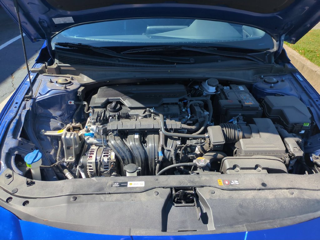 Used 2026 Hyundai Elantra Sport FWD image 34