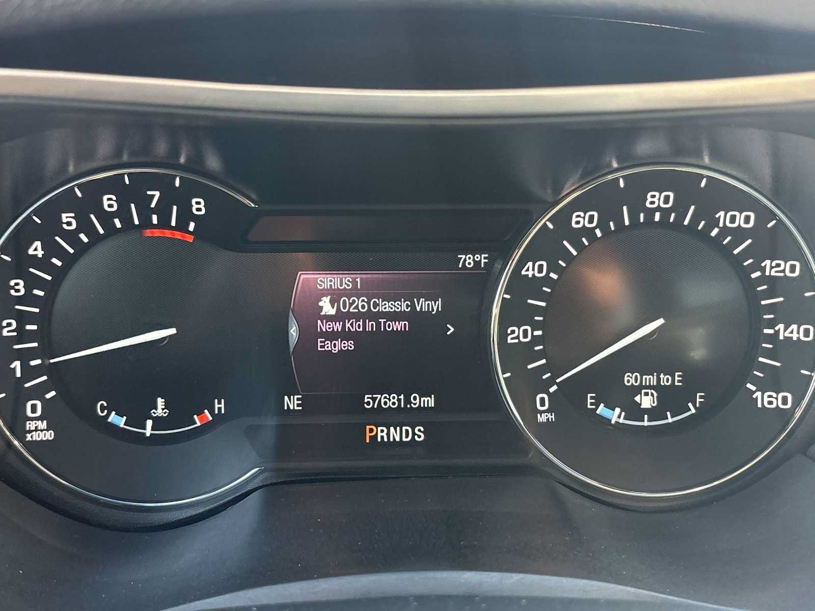 Used 2019 Lincoln MKZ Premiere FWD image 12