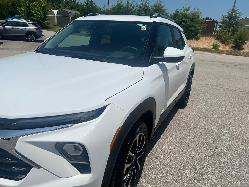 Used 2024 Chevrolet TrailBlazer LT image 7