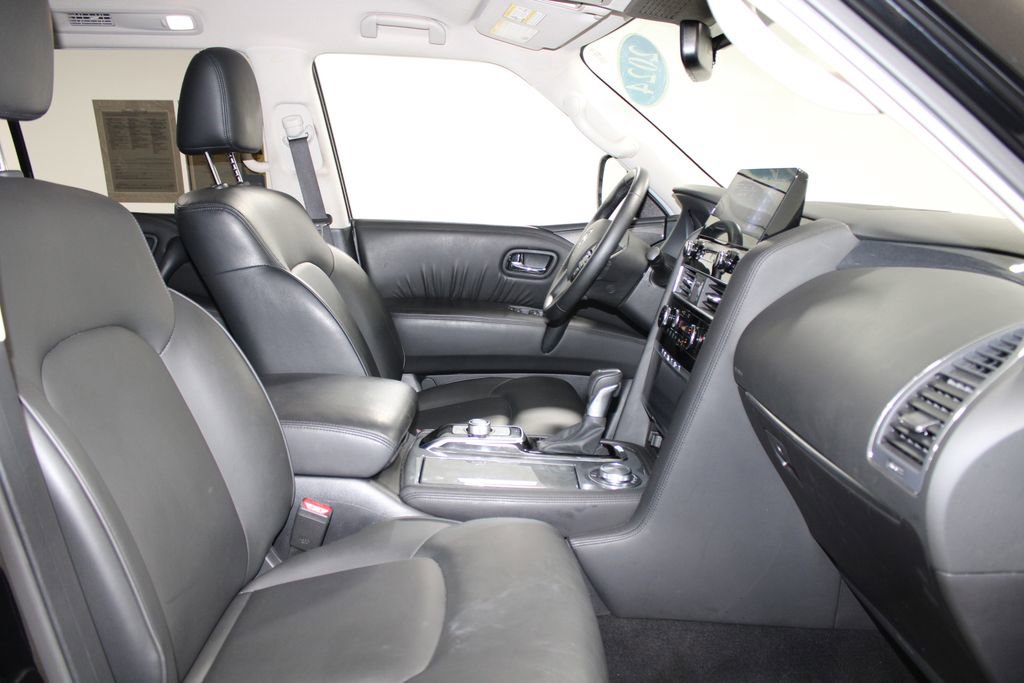 Used 2024 Nissan Armada SV image 29