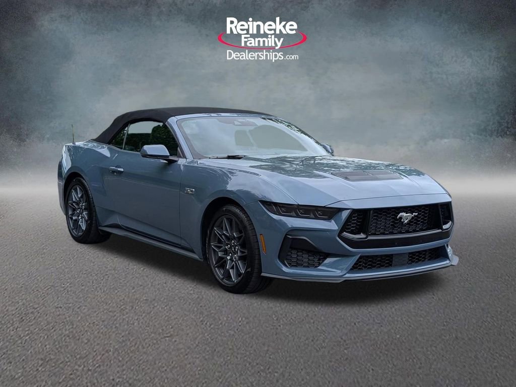 Used 2025 Ford Mustang GT Premium w/ GT Performance Package RWD image 3