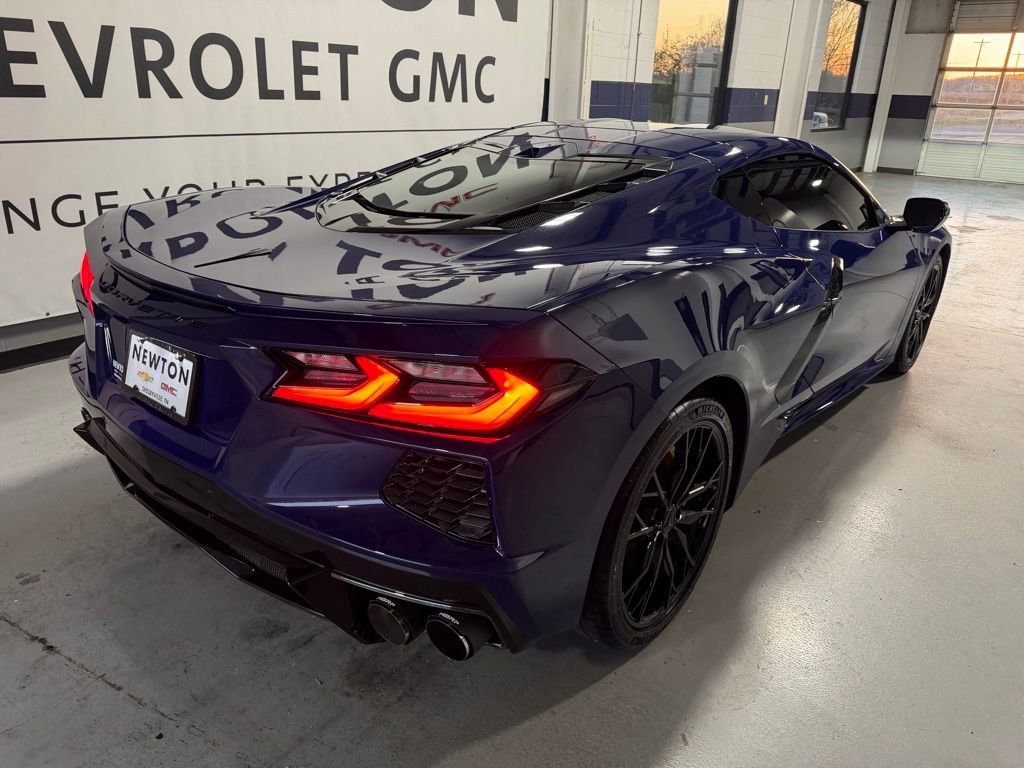 Used 2026 Chevrolet Corvette Stingray Coupe w/ 1LT RWD image 31