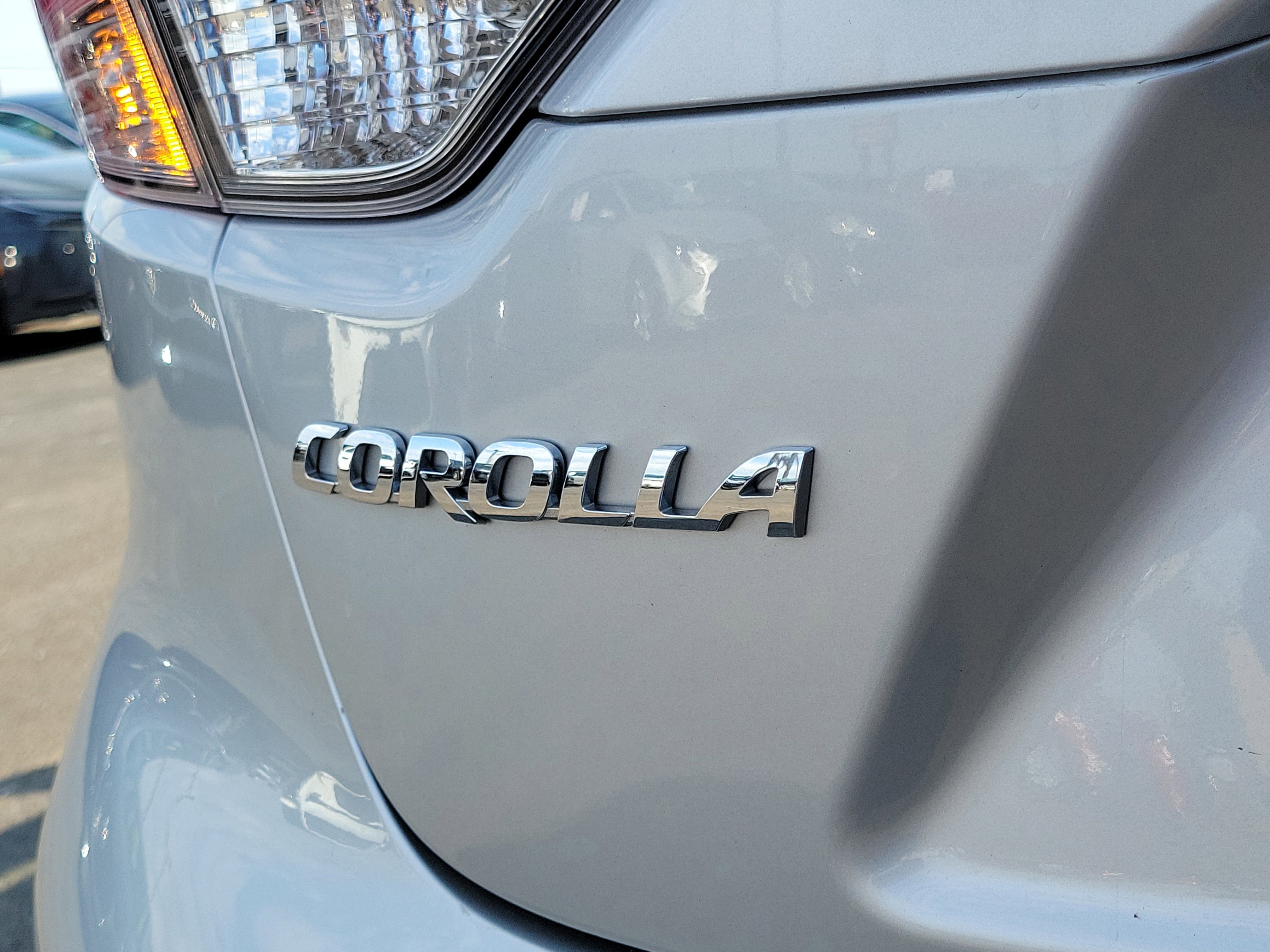 Used 2025 Toyota Corolla LE image 6