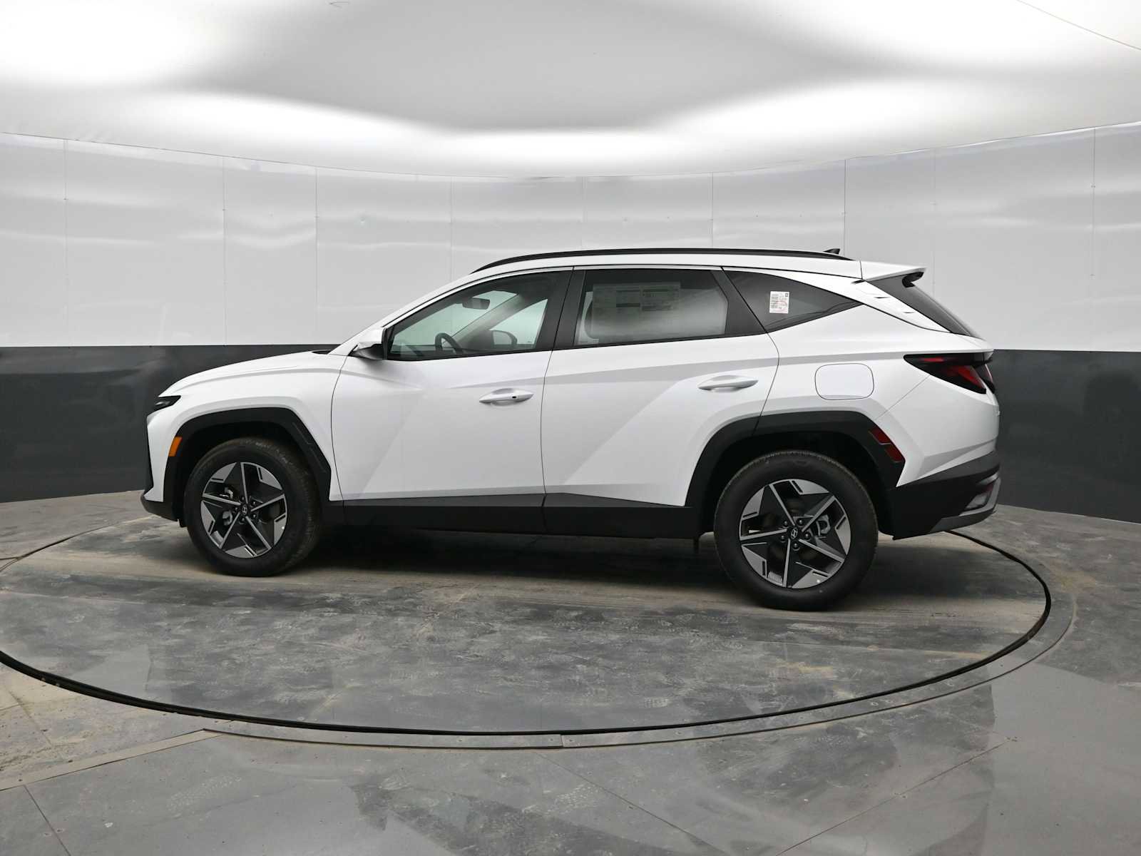 New 2026 Hyundai Tucson SEL w/ Tow & Go Package image 5