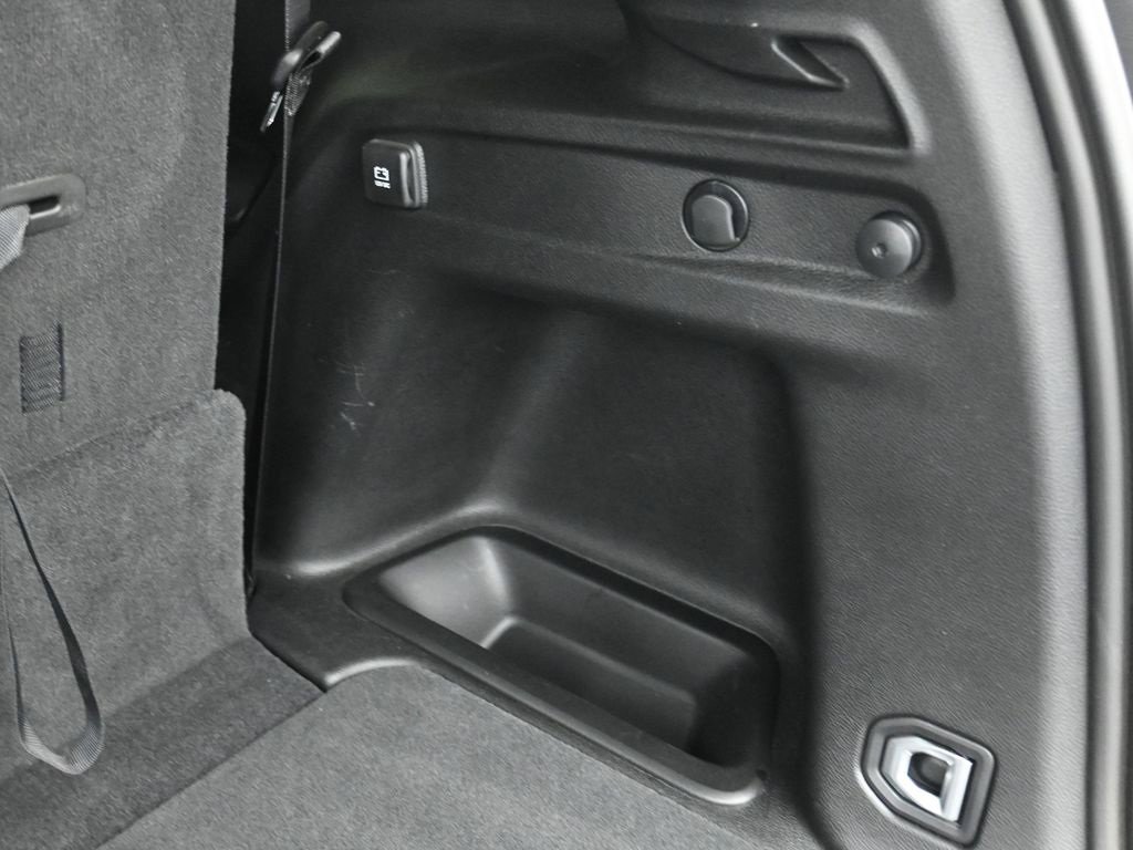 Used 2024 Jeep Grand Cherokee L Altitude image 31