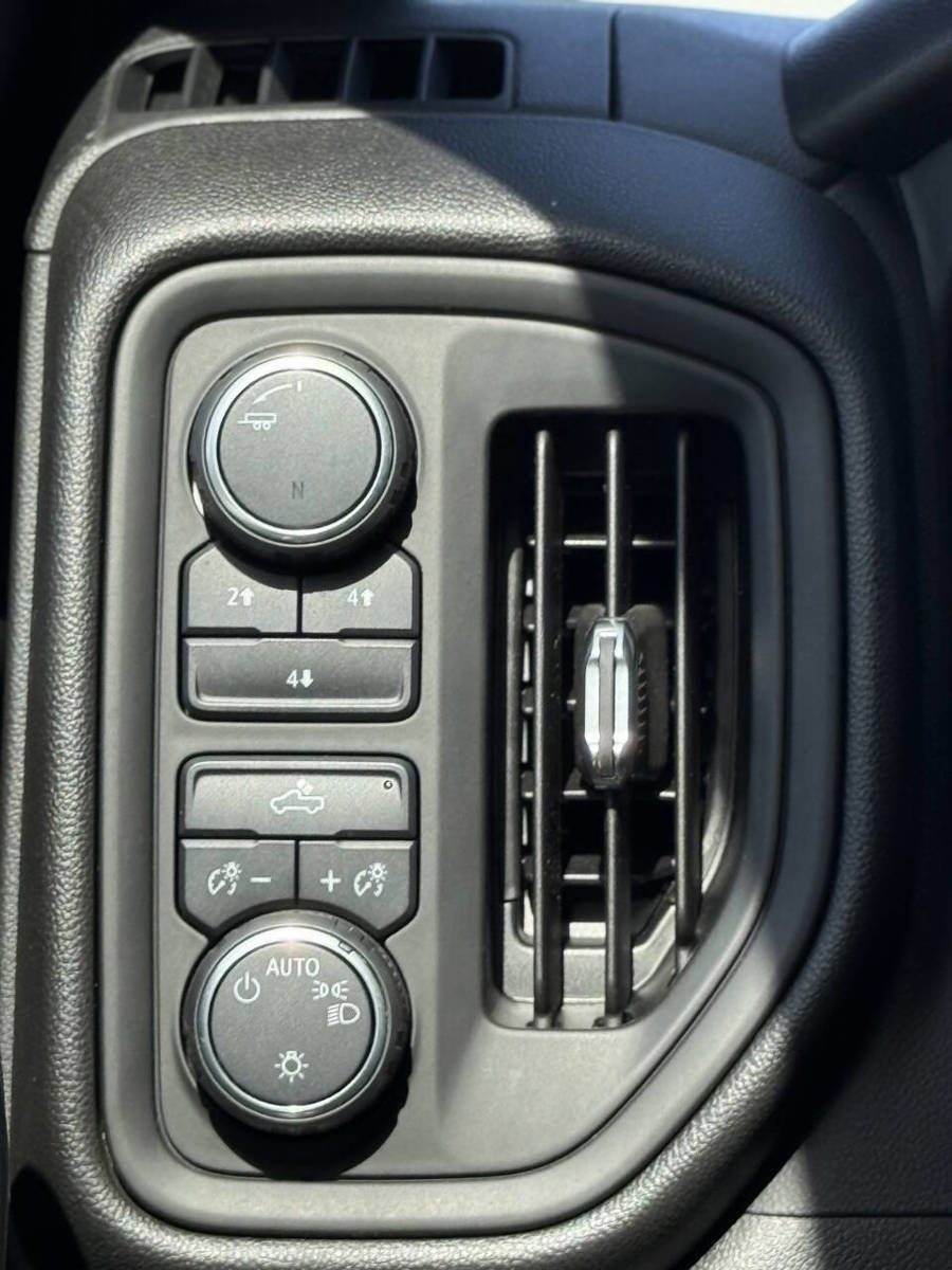 Used 2020 Chevrolet Silverado 2500 W/T w/ WT Convenience Package image 25