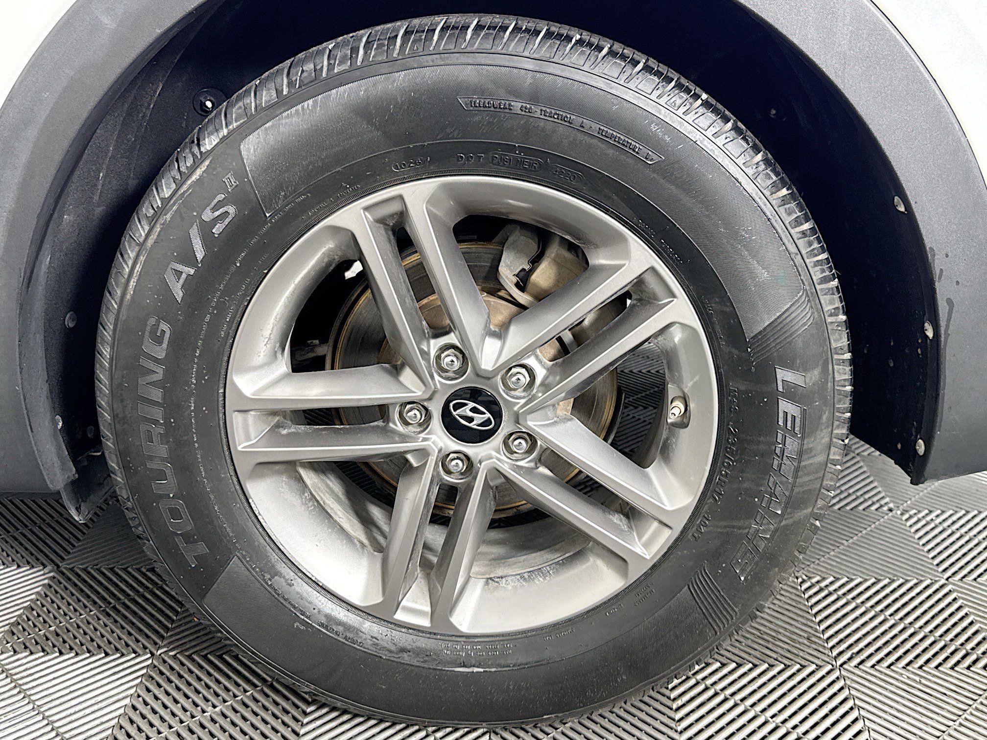 Used 2017 Hyundai Santa Fe Sport image 36