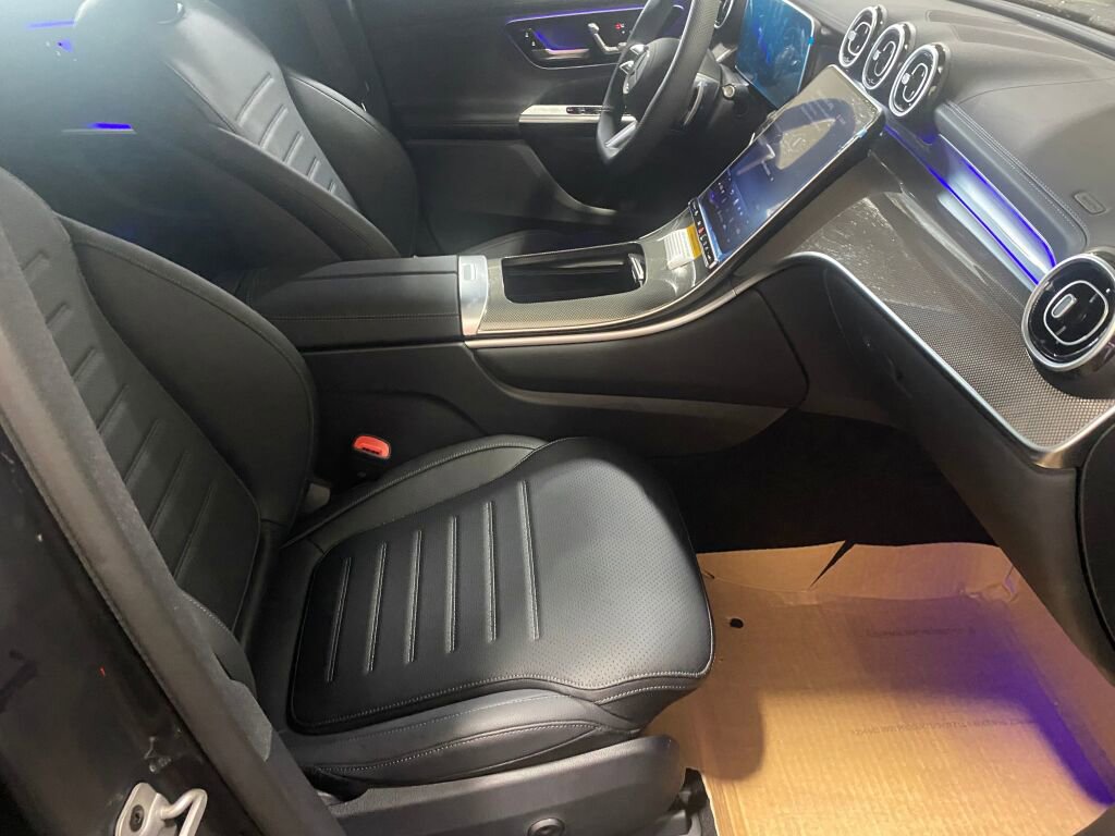 New 2026 Mercedes-Benz GLC 300 GLC 300 image 21