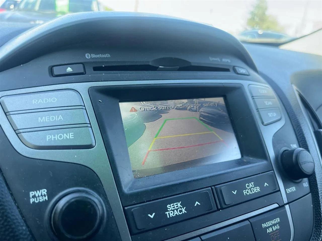 Used 2015 Hyundai Tucson SE AWD/4WD image 22