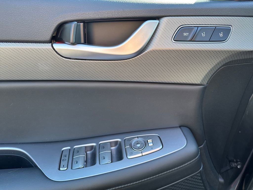 Used 2024 Hyundai Palisade SEL image 11