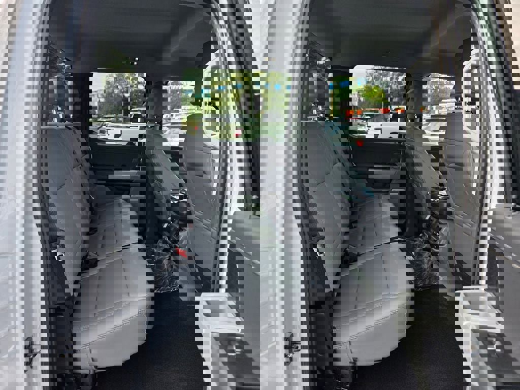 New 2025 Ford F150 Lightning Flash image 29