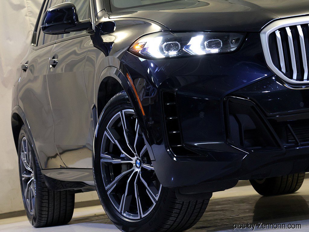 Certified 2024 BMW X5 xDrive40i w/ M Sport Package image 4