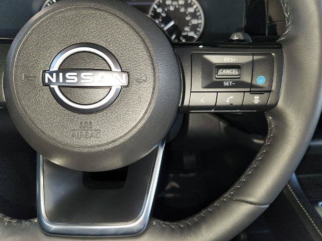 Certified 2023 Nissan Pathfinder SL FWD image 28