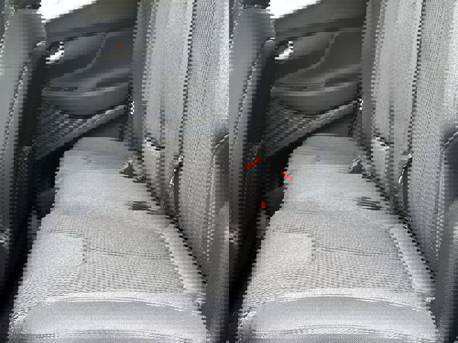 Used 2022 Hyundai Santa Fe SEL image 15