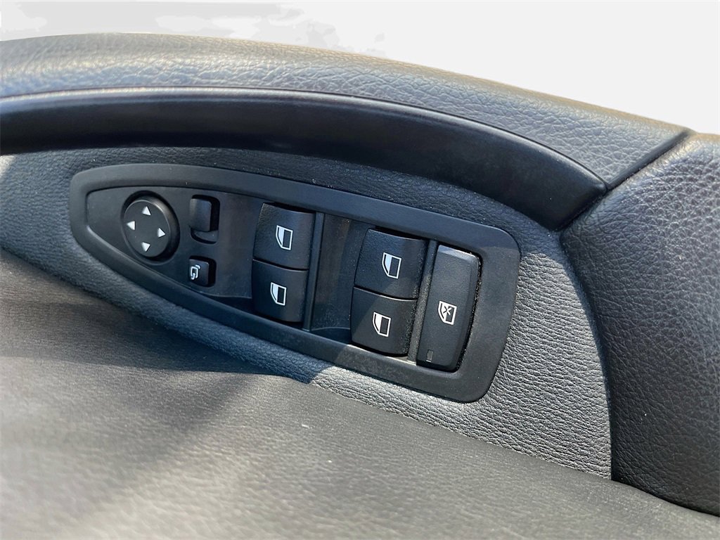 Used 2020 BMW X1 sDrive28i w/ Convenience Package image 18