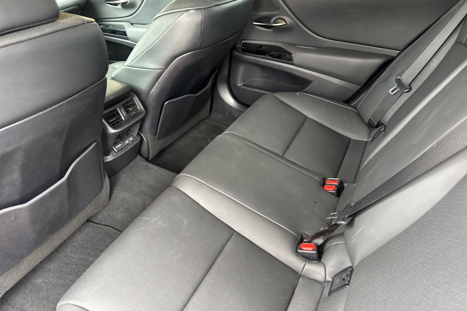 Certified 2024 Lexus ES 350 w/ Premium Package FWD image 14